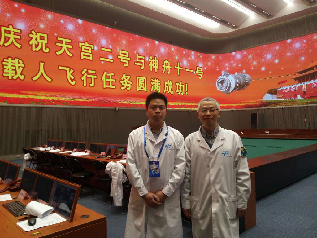天上飞的1